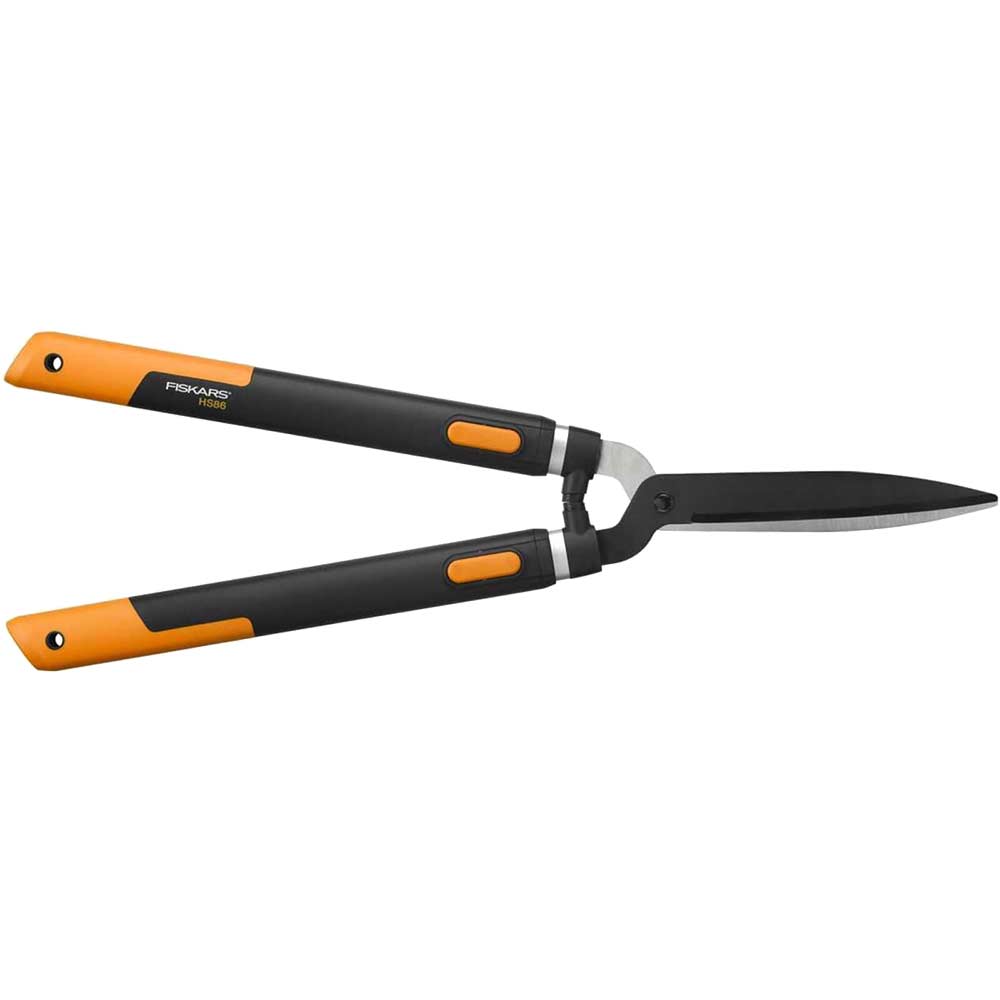 Fiskars HS86 SmartFit Telescopic Hedge Shears 675 952mm Long Fiskars HS86 SmartFit Telescopic Hedge Shears 675 952mm Long
